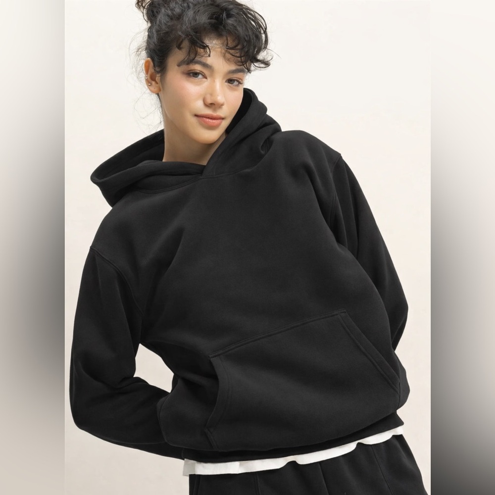 NEW Double Zero Black Essential Hoodie Kangaroo Pocket Cozy Relaxed Fit Medium